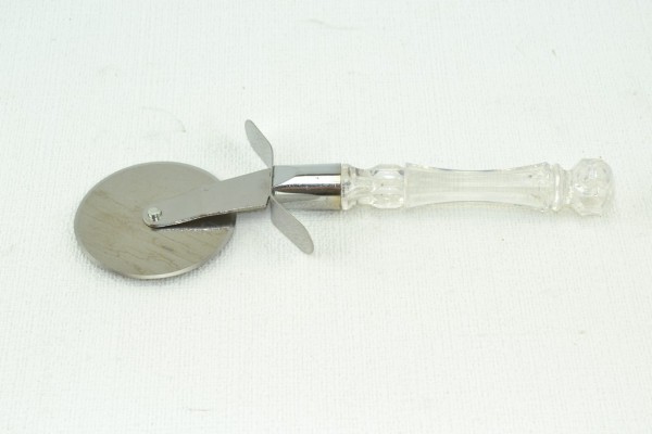 Нож для разрезания вощины с прозрачной ручкой