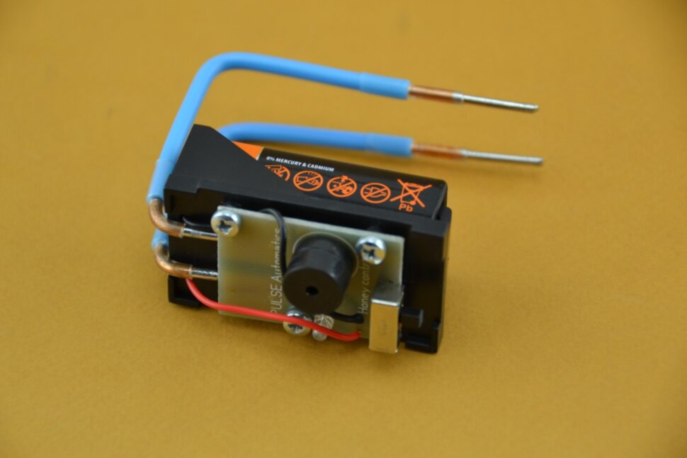  Сигналізатор рівня наливу меду